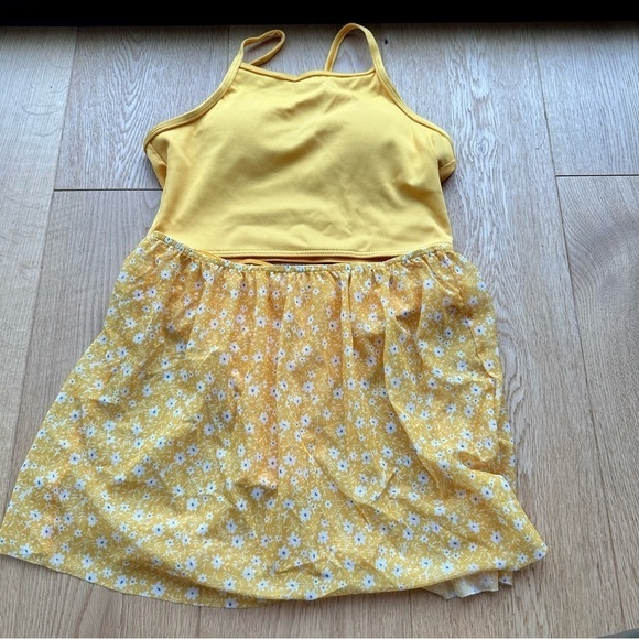 NEW  3piece Solid Bikini Swimsuit & Ditsy Floral Beach Skirt - Picture 5 of 12